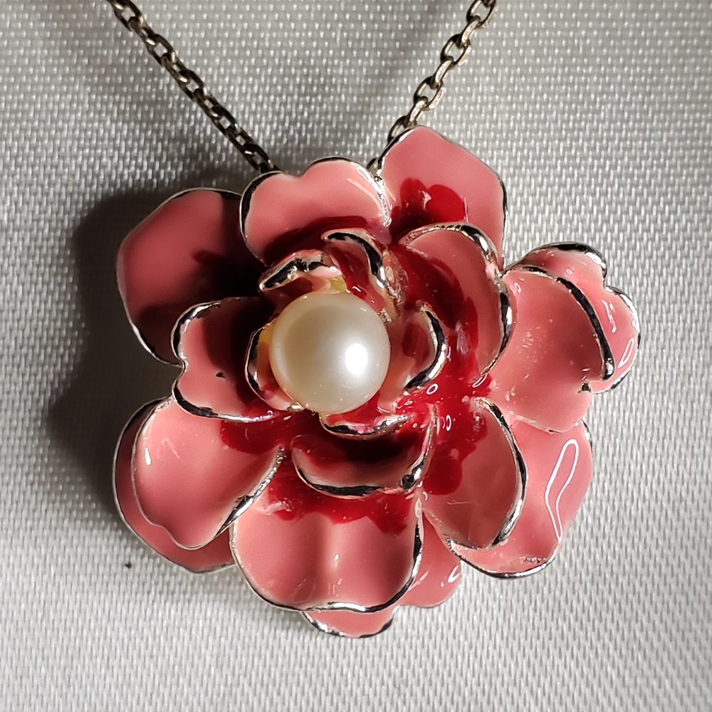 Vantel Pearls Pink and Red Blossom Necklace